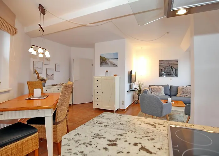 Strandstraße 43 Wohnung 23