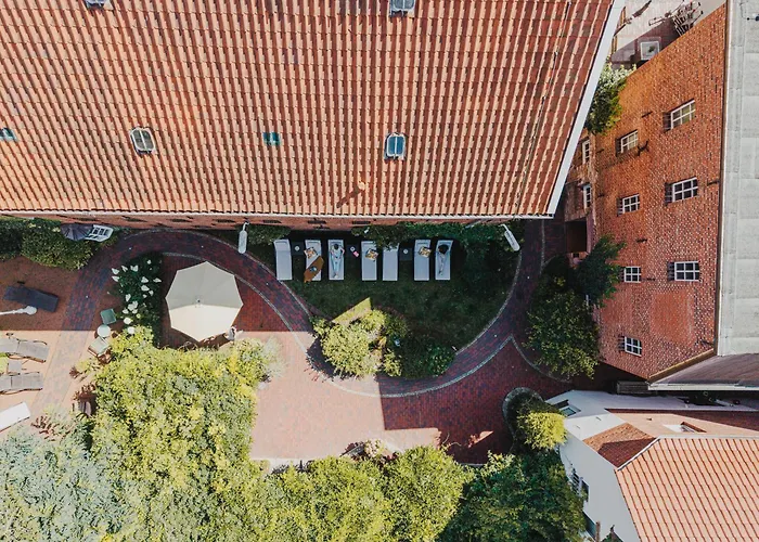 Tides Boutique Hotel