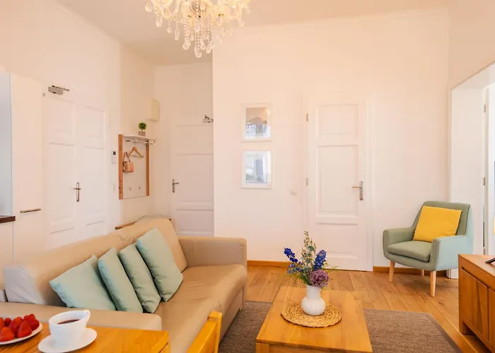 Jenny - Ferienappartement 1 Mit Meerblick