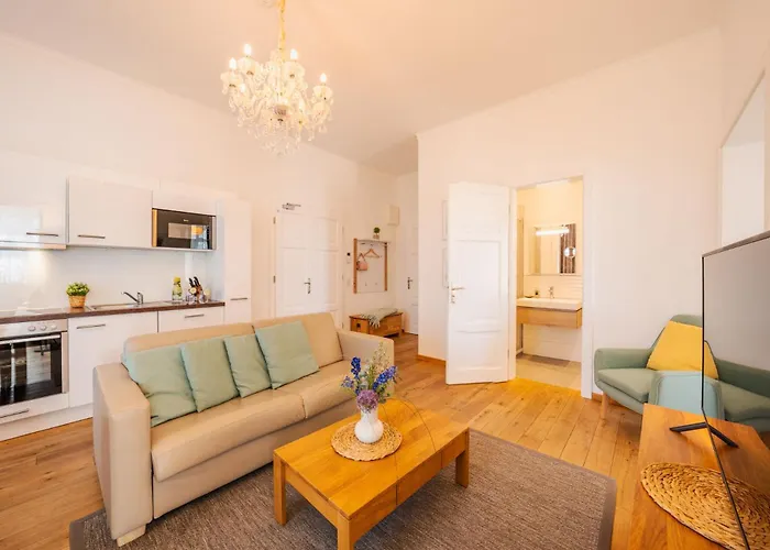Jenny - Ferienappartement 1 Mit Meerblick