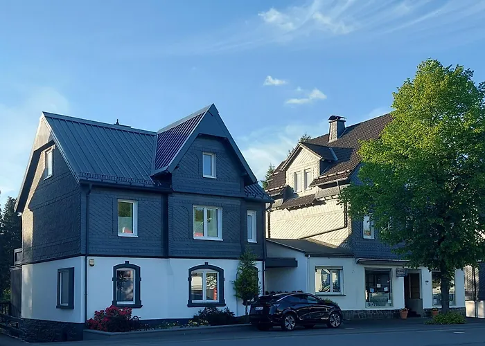 Maries Bunte Villa