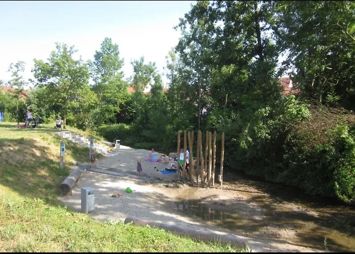 Villa in Seenahe Badesee Ehmetsklinge