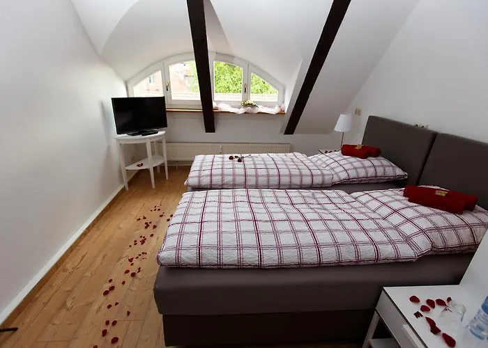 Pension Altes Burghotel Neustadt-Glewe, Deutschland