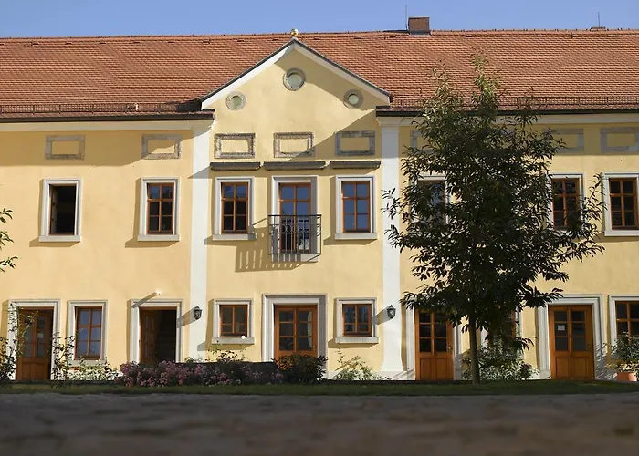 Gaestehaus Im Weingut Schloss Proschwitz