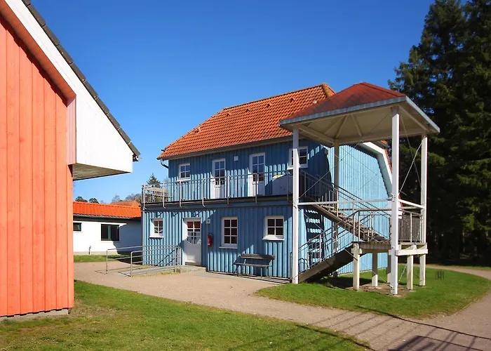 DJH Jugendherberge Born-Ibenhorst
