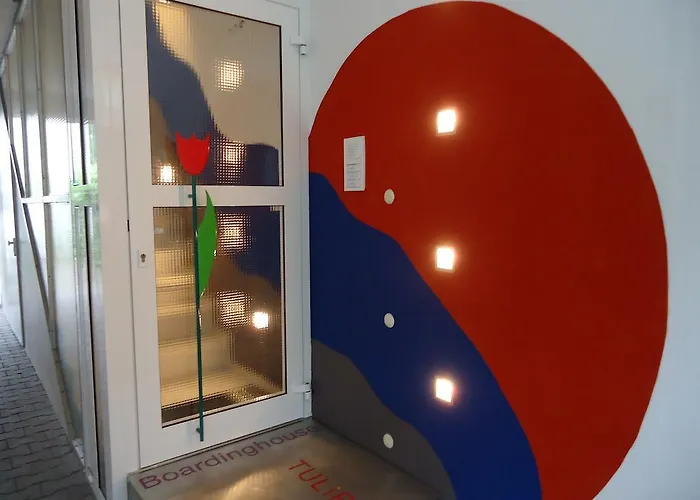 Air Boardinghouse Tulip Stockum, zu Fuß - 3 Minuten zur Messe Düsseldorf, Deutschland