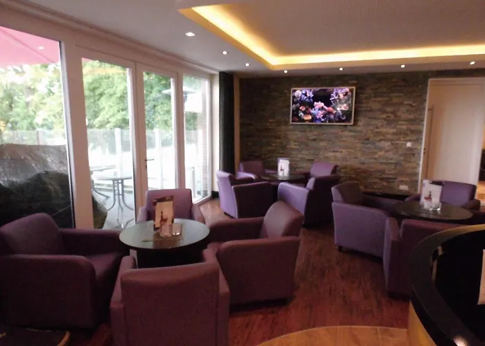 Hotel Oelen & Holgers Brasserie Und Lounge