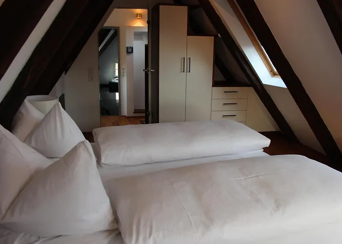 Hotel Schmales Haus