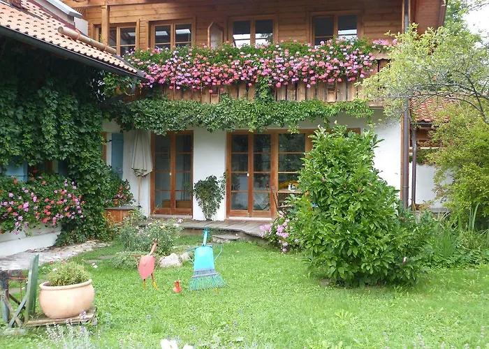 Suzanne'S B&B & Gardens