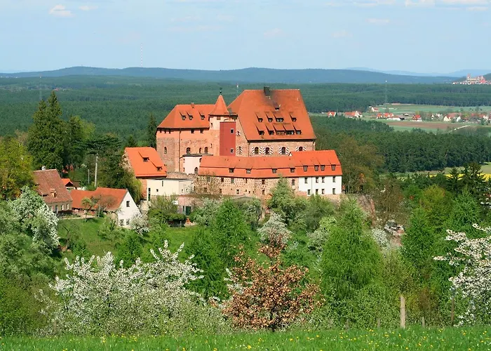 Cvjm Jugendherberge Burg Wernfels