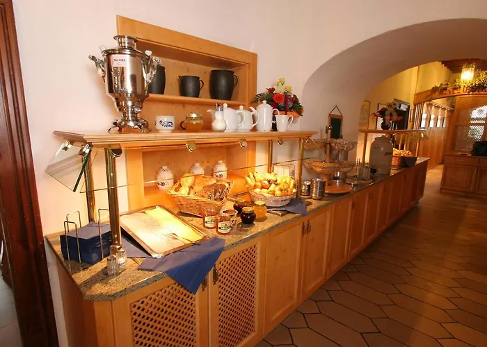 Cvjm Jugendherberge Burg Wernfels