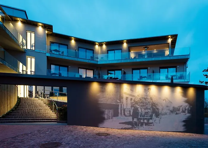 Hof-Suiten Waren , Germany