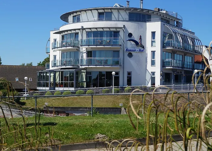 Nordseehotel Benser Hof Garni Am Hafen