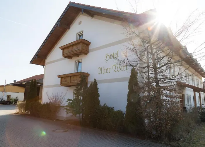 Alter Wirt Putzbrunn
