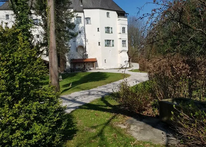 Schloss Amerang