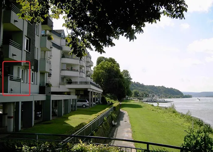 RheinDesign River Promenade