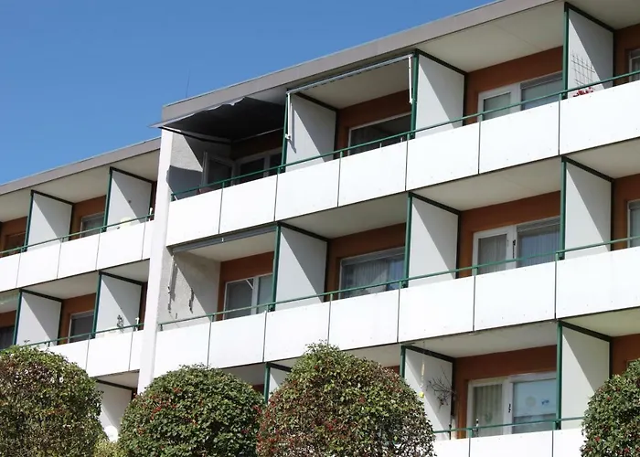 Ferienwohnung HAGEBUTZE mit Sauna und Schwimmbad