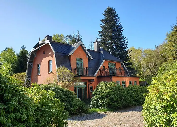 Ferienhaus am Wasserturm für 6 Erwachsene und 9 Kinder