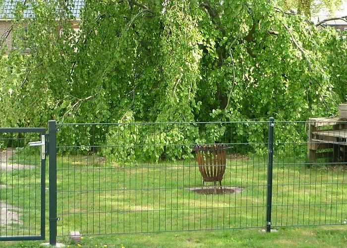 Gemütliches Schlaffass Am Schwimmteich Mit Heizung