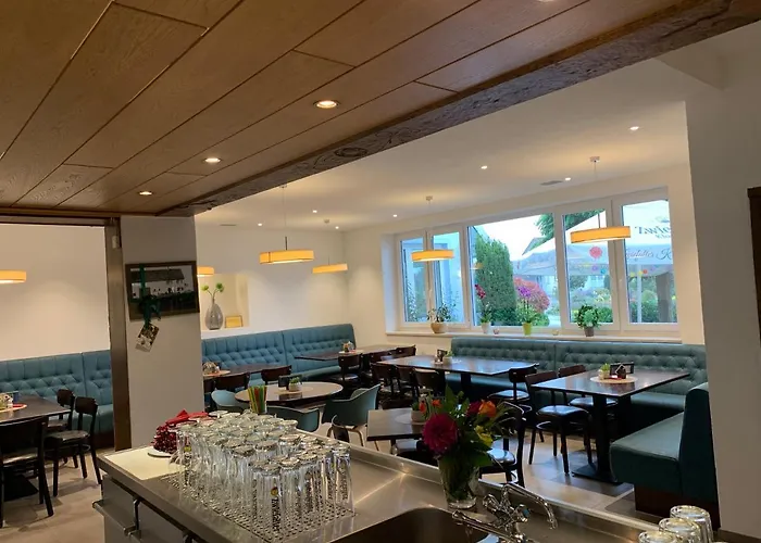 Jimmy Altheim --Restaurant open--