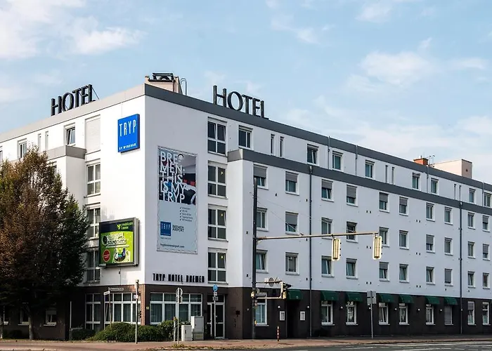 Tryp By Wyndham Airport